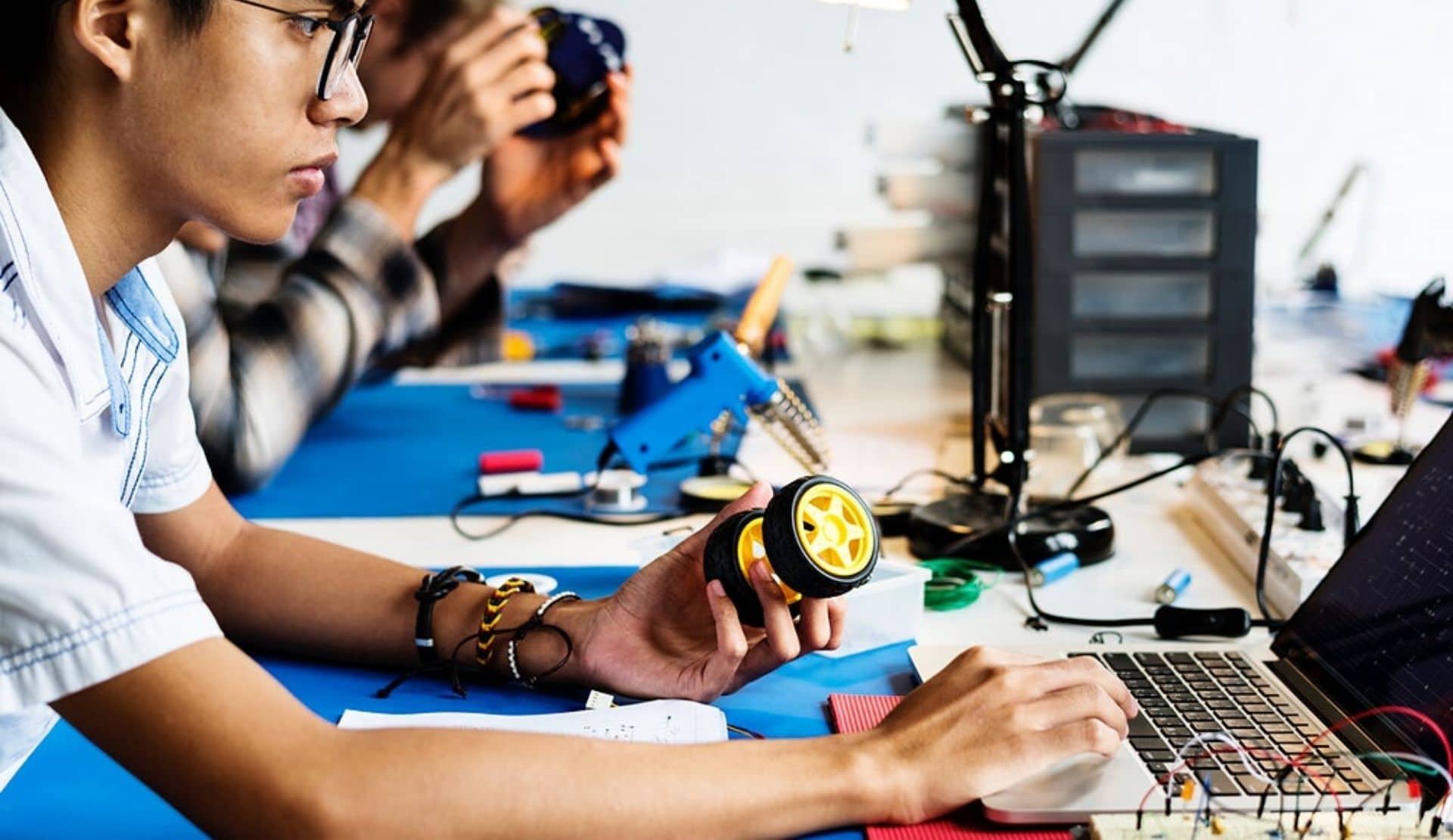 Se você tem dúvida sobre o que é MVP, tenha em mente que ela será o primeiro passo para testar seu produto.