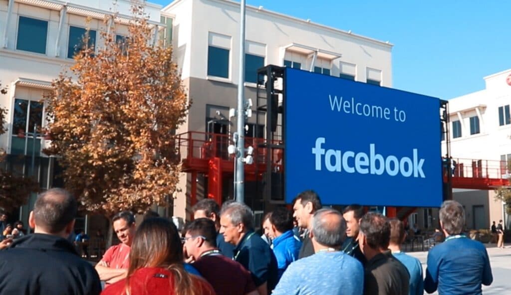 Visita ao campus do Facebook.