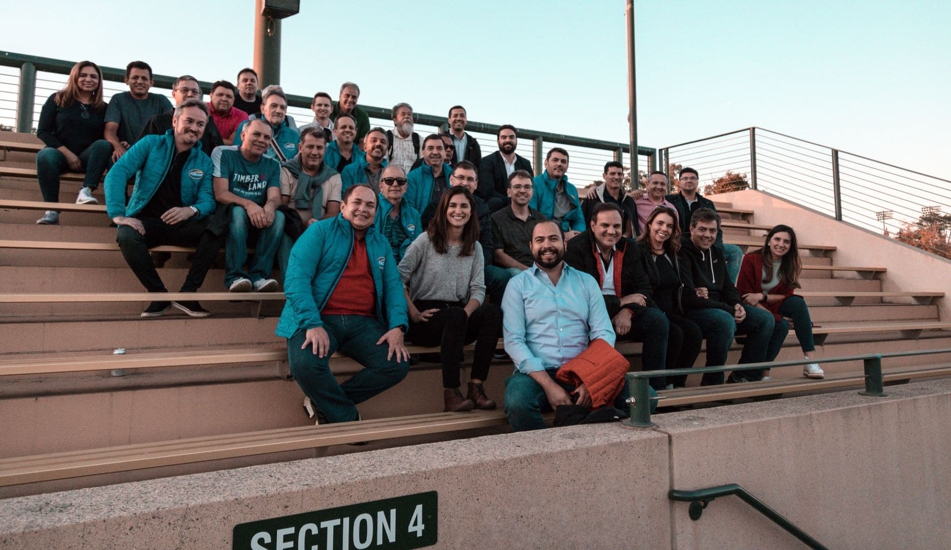 Grupo visitou alguns dos principais endereços da inovação em San Francisco e Vale do Silício. Na foto, estão no campus da Universidade de Stanford.